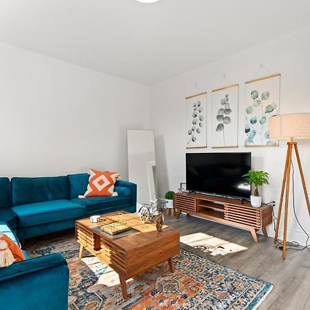 Orange Oasis In The Heart Of East Rock With Free Parking Near Dt And Yale Leilighet New Haven Eksteriør bilde