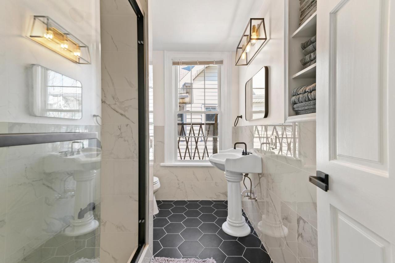 Orange Oasis In The Heart Of East Rock With Free Parking Near Dt And Yale Leilighet New Haven Eksteriør bilde